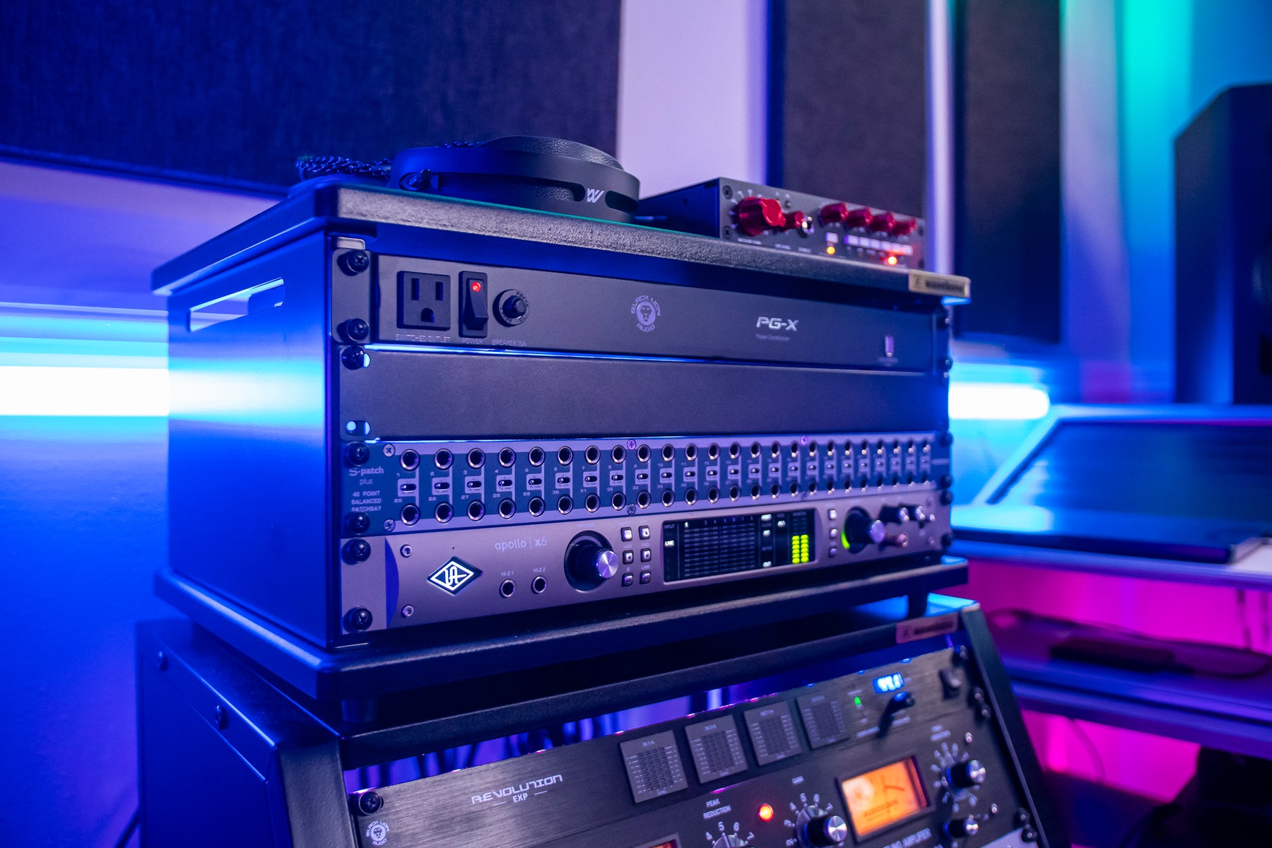 Stella Portable Rack Case